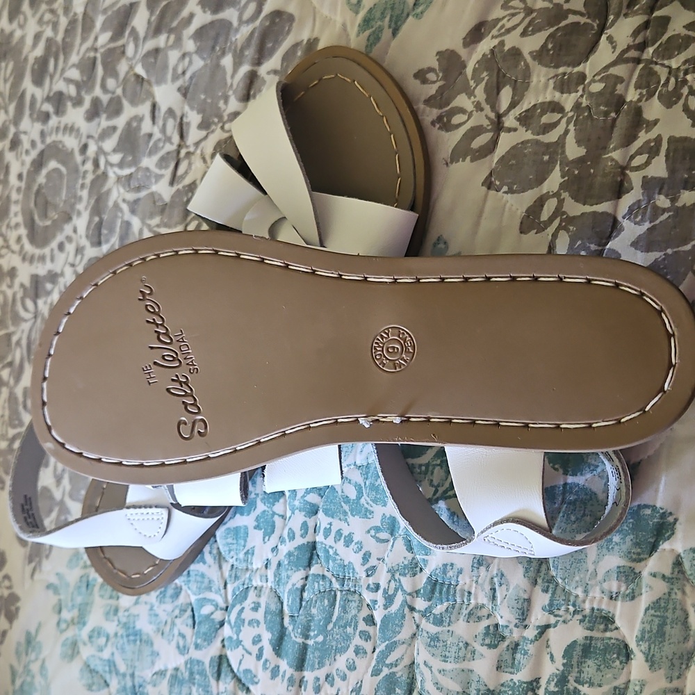 Sam Edelman Salt Water White Sandals - Picture 5 of 5